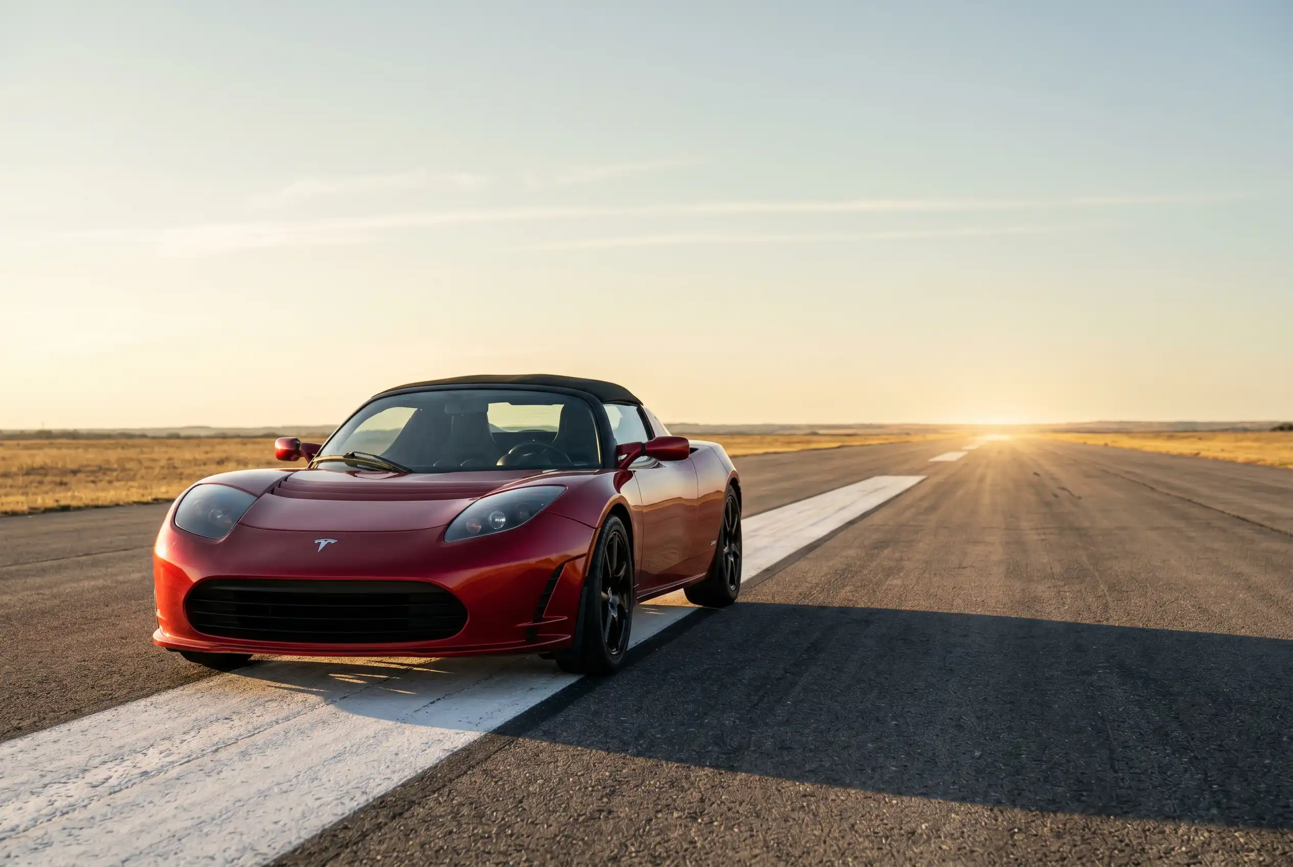 Tesla Roadster 2026 release date von Holzhausen few weeks claim