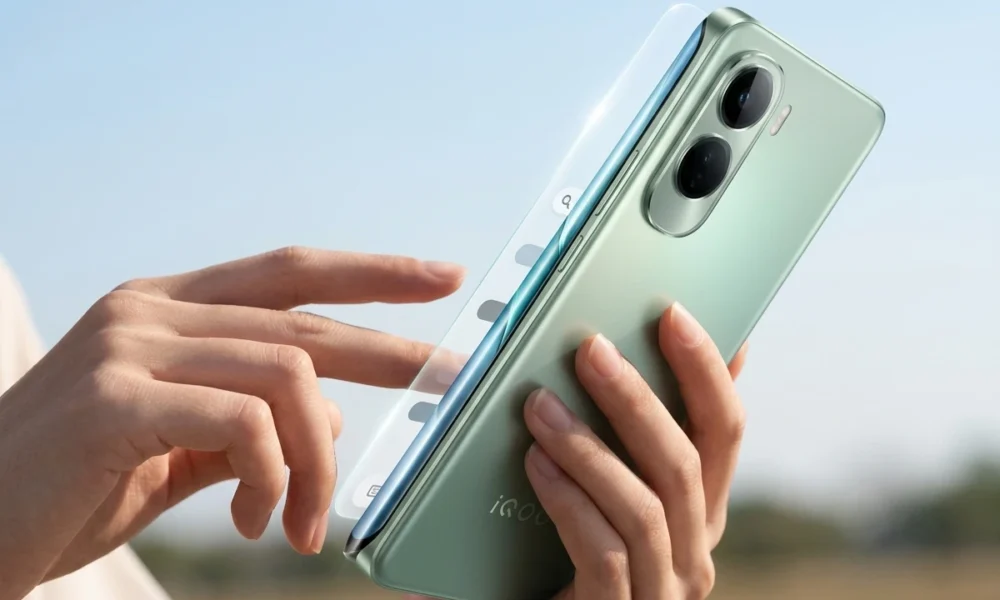 iQOO Z11 3D curved AMOLED display 5000 nits India launch